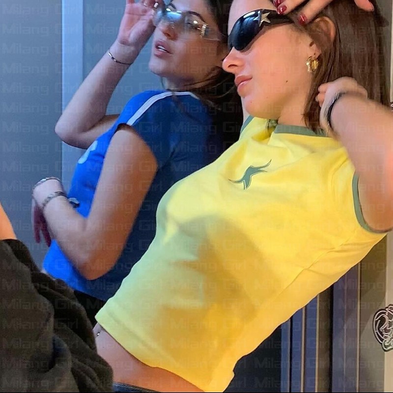 2023 feminino carta gótico col - Y2K Graphic Baby Tee Crop avaliação e preço