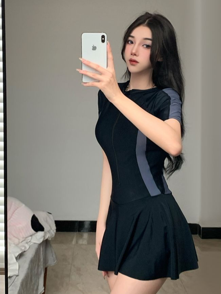 Novo Maiô Feminino Modesto de  - Skirts avaliação e preço